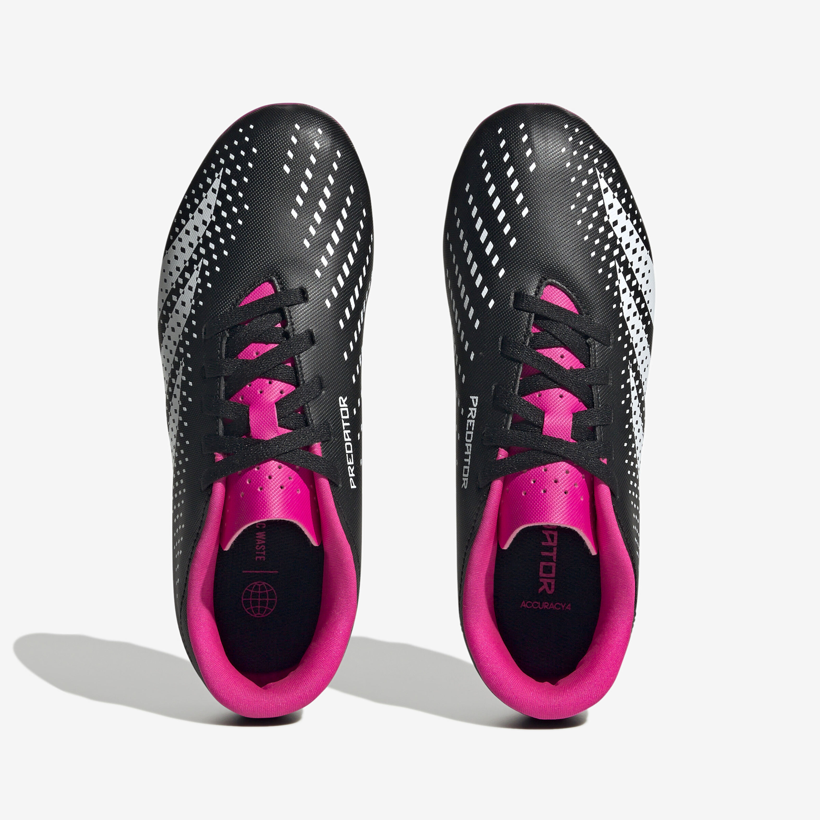 adidas Jr. Predator Accuracy.4